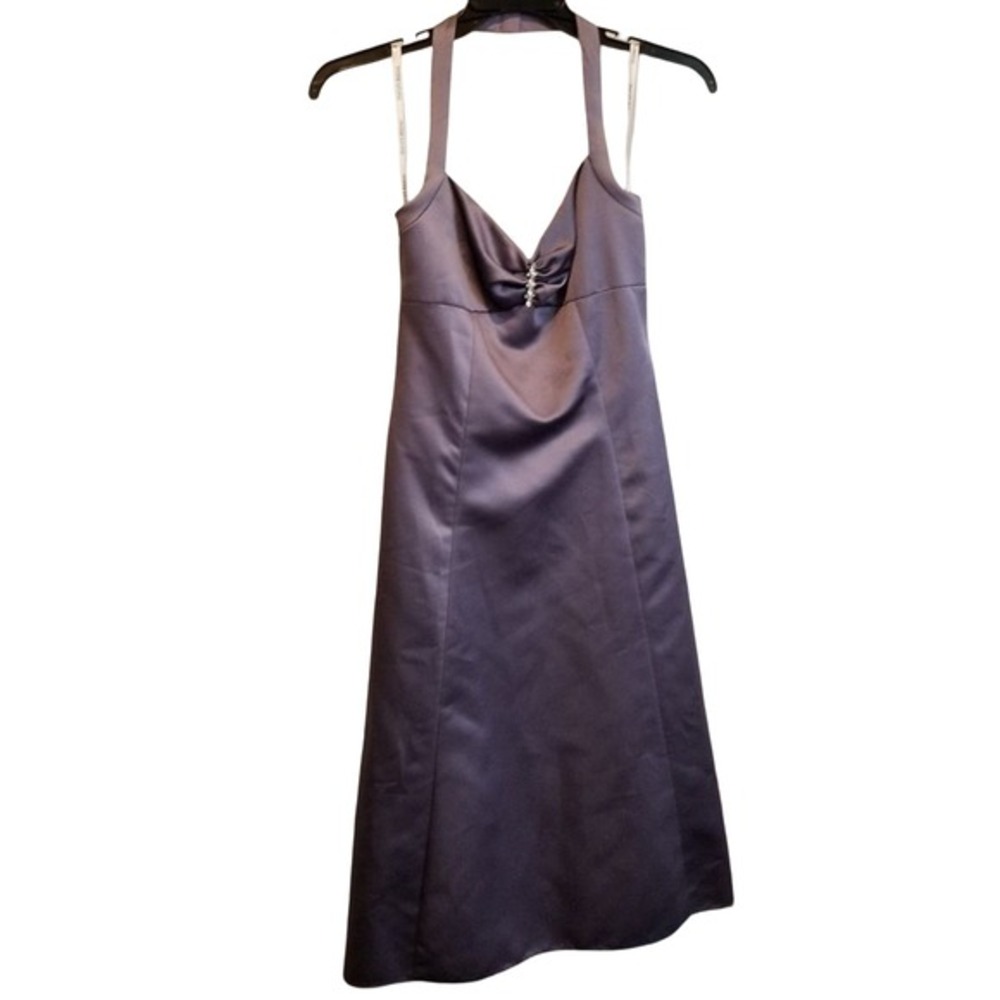 David's bridal lavender Purple Satin Rhinestone jeweled halter dress Size 6 New